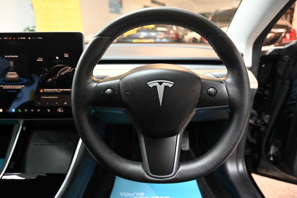 Used Tesla Model 3 2020 for sale - 77239335: Photo 17