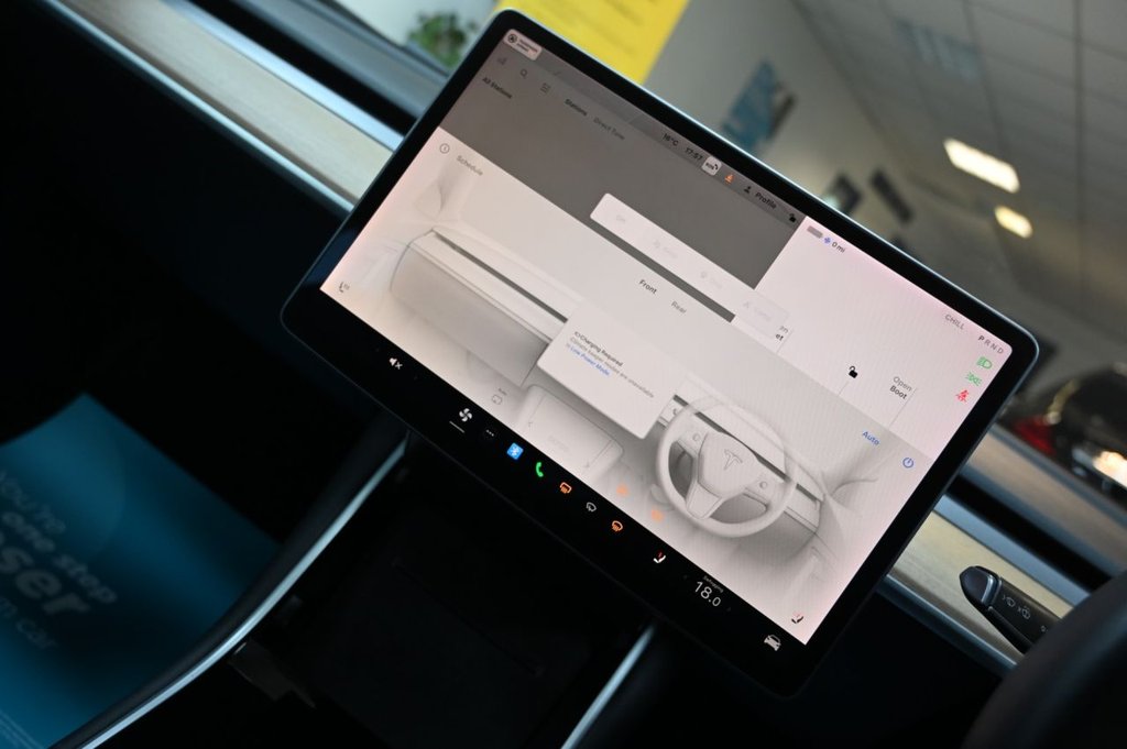 Used Tesla Model 3 2020 for sale - 77239335: Photo 20