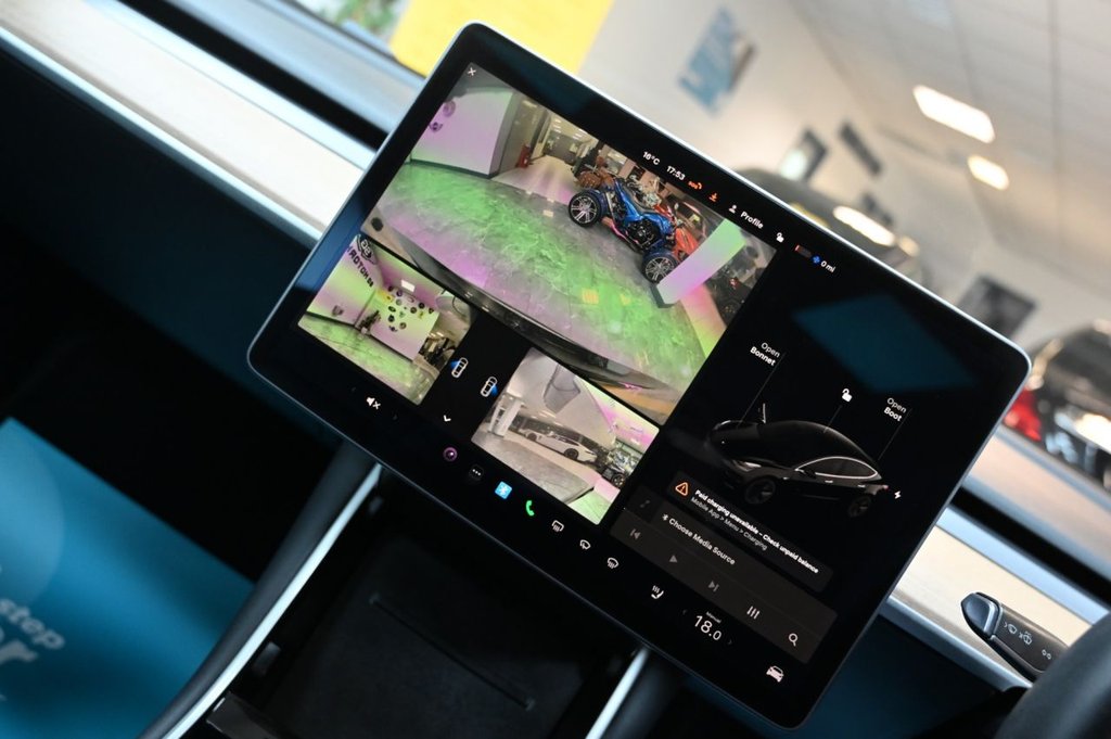 Used Tesla Model 3 2020 for sale - 77239335: Photo 23