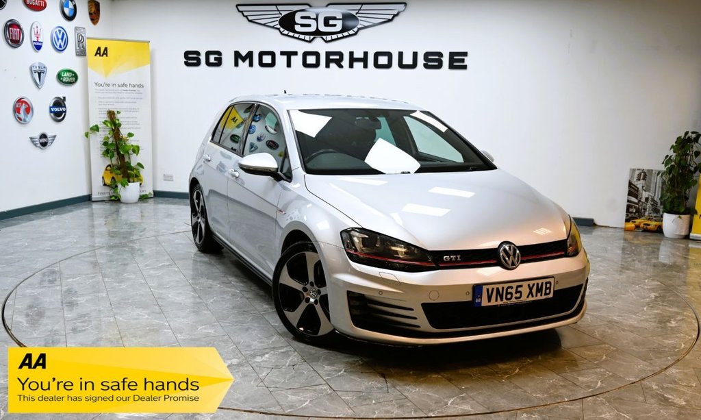 Used Volkswagen Golf 2015 for sale - 76900903: Photo 1