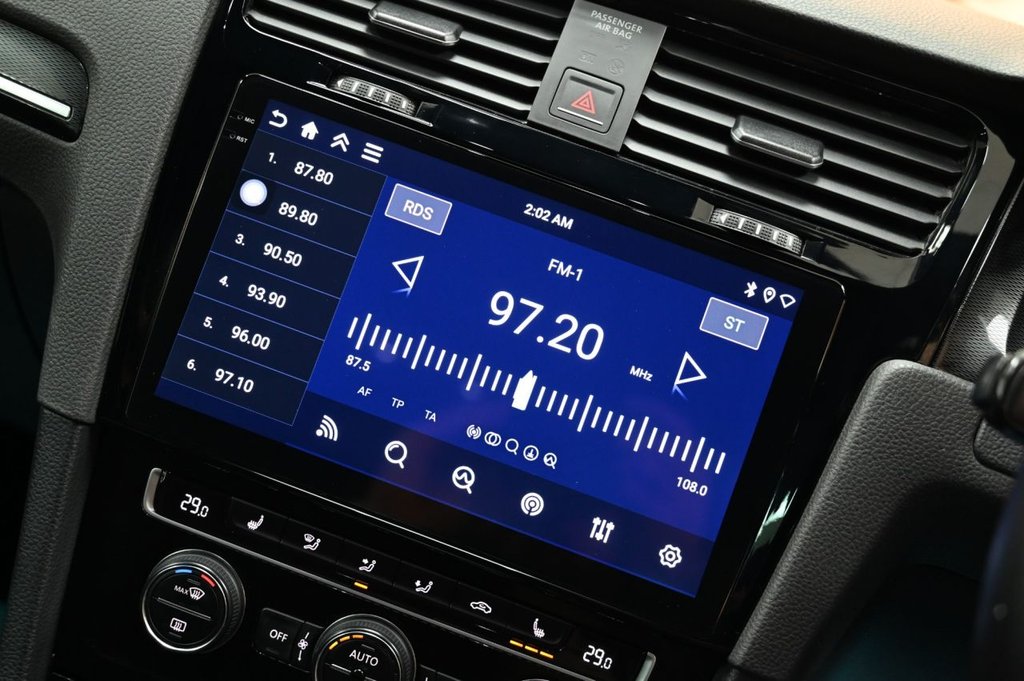 Used Volkswagen Golf 2015 for sale - 76900903: Photo 30