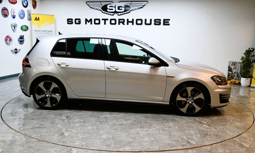 Used Volkswagen Golf 2015 for sale - 76900903: Photo 7