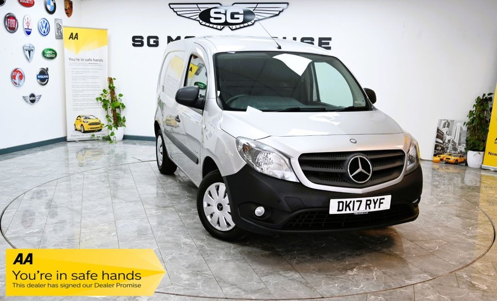 Used Mercedes-Benz Citan 2017 for sale - 77614161: Photo 1