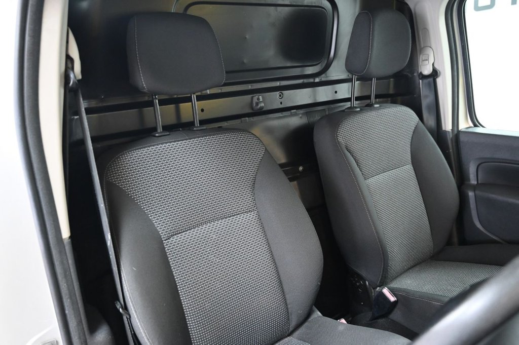 Used Mercedes-Benz Citan 2017 for sale - 77614161: Photo 4