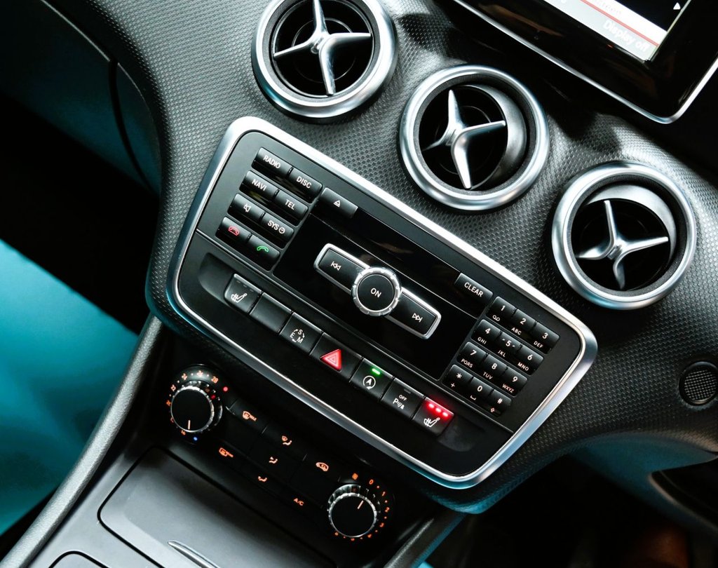 Used Mercedes-Benz A-Class 2015 for sale - 76914767: Photo 29