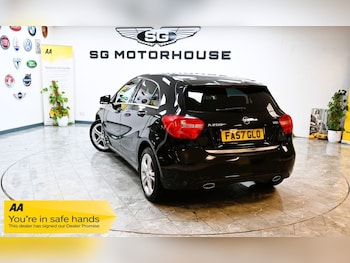 Used Mercedes-Benz A-Class 2015 for sale - 76914767: Photo