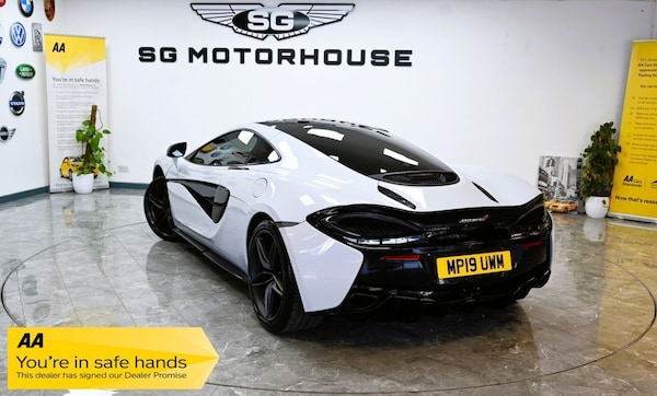 Used McLaren 570GT 2019 for sale - 75842909: Photo 2