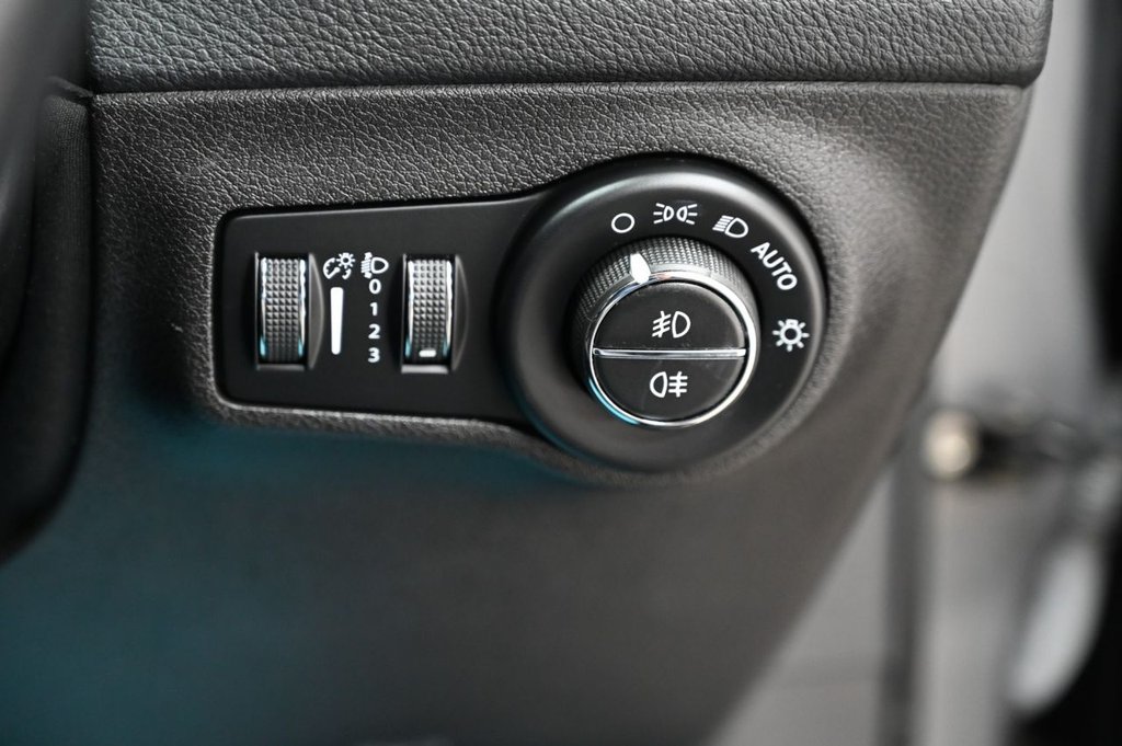 Used Jeep Compass 2018 for sale - 76797625: Photo 24