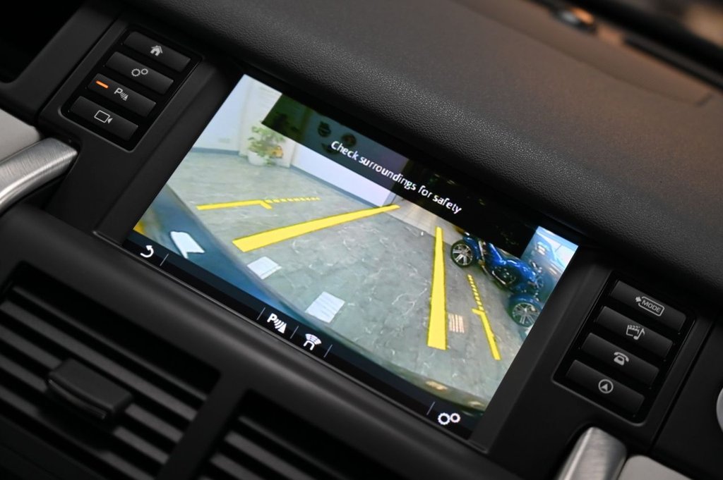 Used Land Rover Discovery Sport 2016 for sale - 76784033: Photo 6