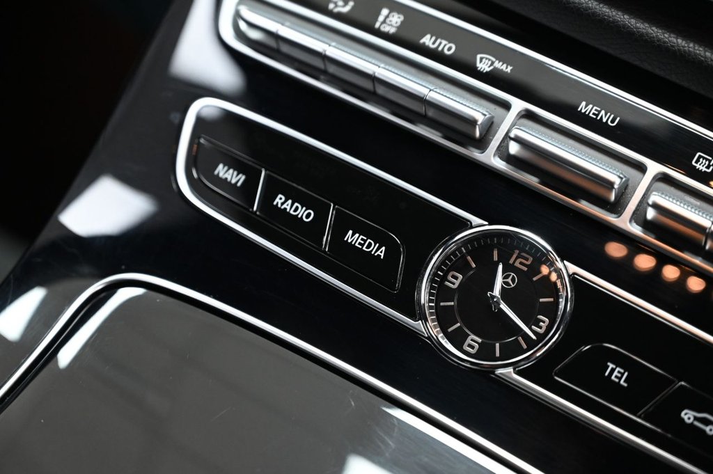 Used Mercedes-Benz E Class 2017 for sale - 76977438: Photo 17