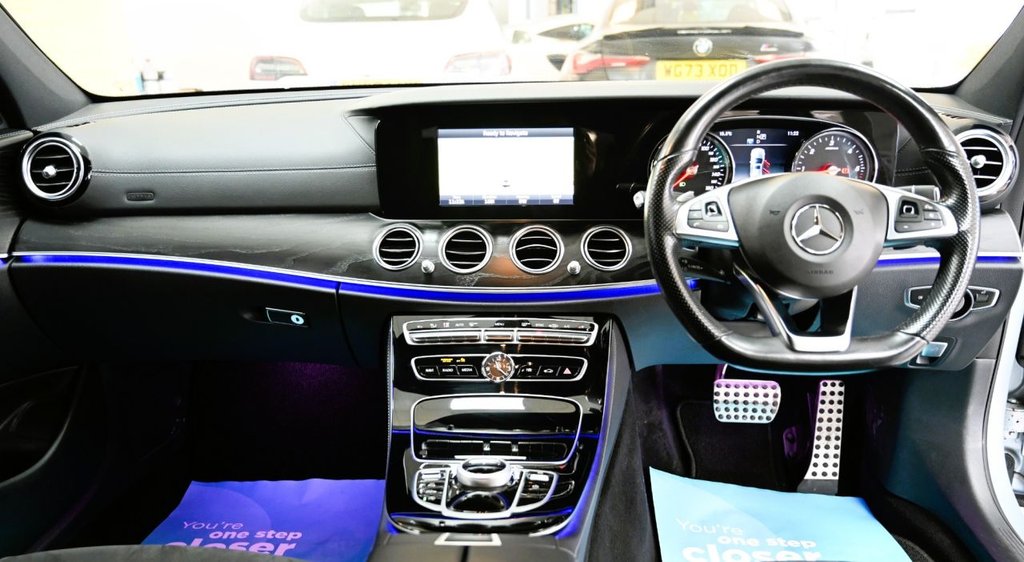 Used Mercedes-Benz E Class 2017 for sale - 76977438: Photo 3