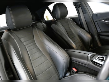 Used Mercedes-Benz E Class 2017 for sale - 76977438: Photo