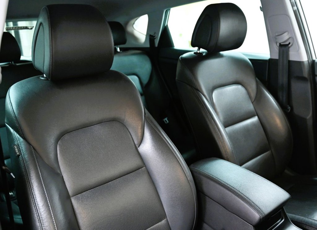 Used Hyundai TUCSON 2016 for sale - 76586605: Photo 4