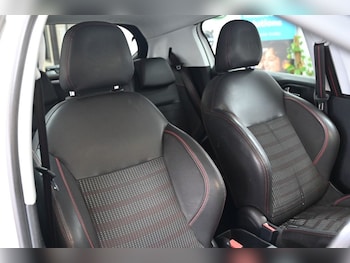 Used Peugeot 208 2016 for sale - 78530242: Photo