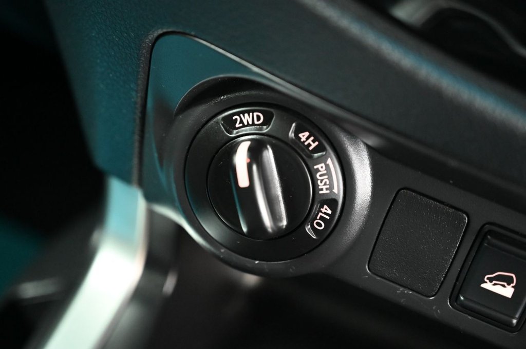 Used Nissan Navara 2017 for sale - 78149234: Photo 21