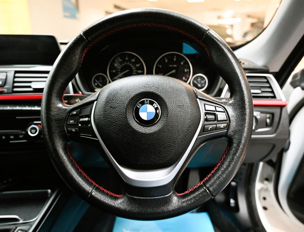 Used BMW 3 Series 2017 for sale - 77621149: Photo 11