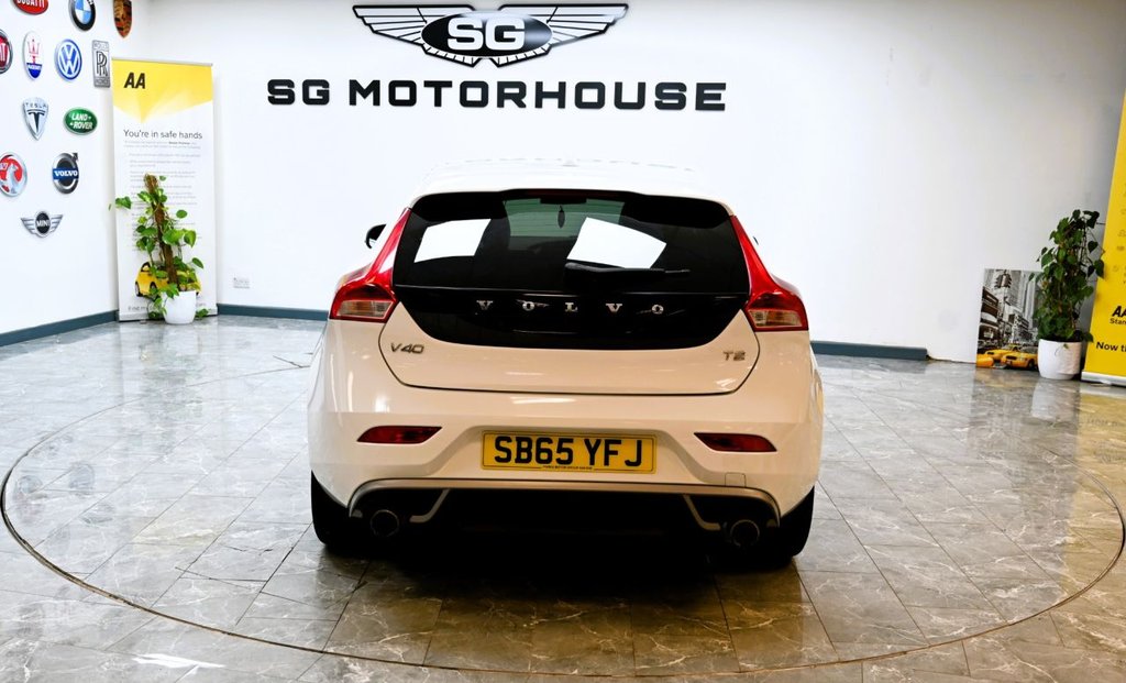 Used Volvo V40 2015 for sale - 76788075: Photo 10