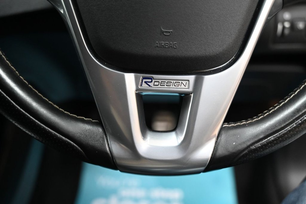 Used Volvo V40 2015 for sale - 76788075: Photo 13