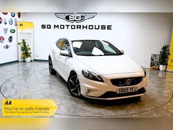 Used Volvo V40 2015 for sale - 76788075: Photo