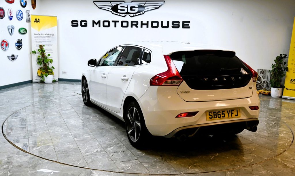Used Volvo V40 2015 for sale - 76788075: Photo 28