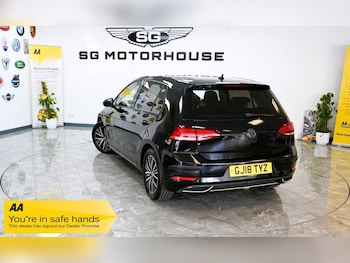 Used Volkswagen Golf 2018 for sale - 75842828: Photo