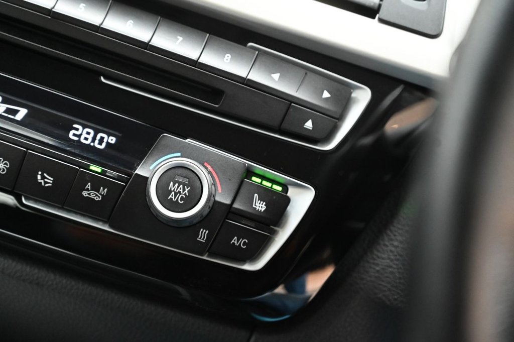 Used BMW 3 Series 2018 for sale - 77360121: Photo 11