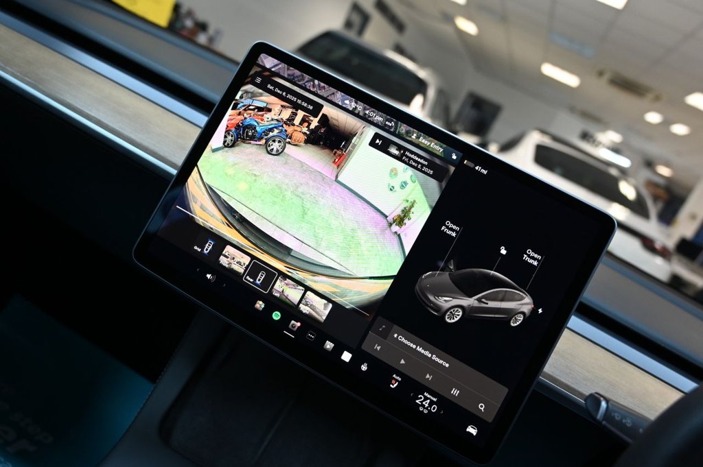 Used Tesla Model 3 2021 for sale - 77249825: Photo 14