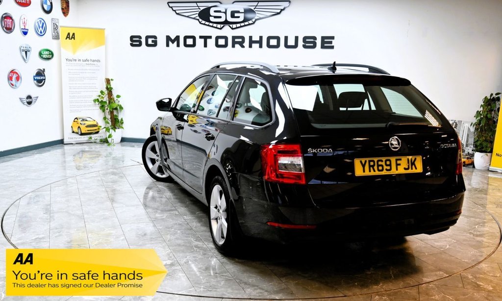 Used Skoda Octavia 2019 for sale - 77614101: Photo 2