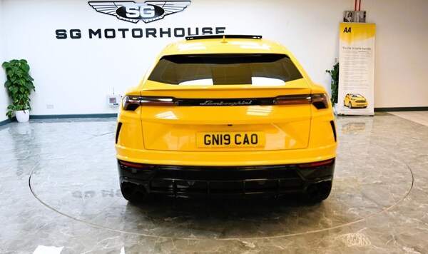 Used Lamborghini Urus 2019 for sale - 69055760: Photo 11