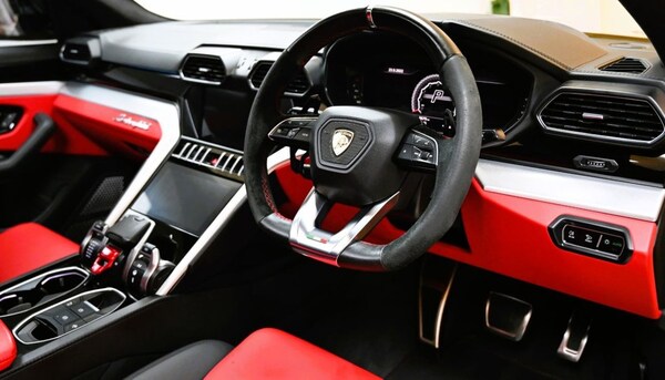 Used Lamborghini Urus 2019 for sale - 69055760: Photo 22