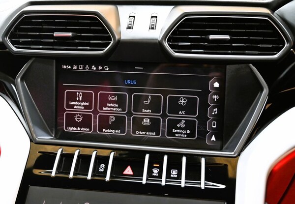Used Lamborghini Urus 2019 for sale - 69055760: Photo 25