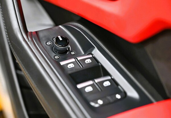 Used Lamborghini Urus 2019 for sale - 69055760: Photo 31