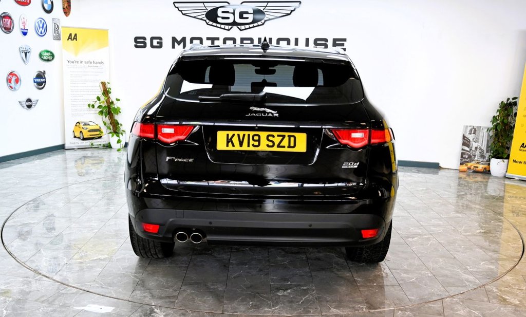 Used Jaguar F-Pace 2019 for sale - 77614184: Photo 10