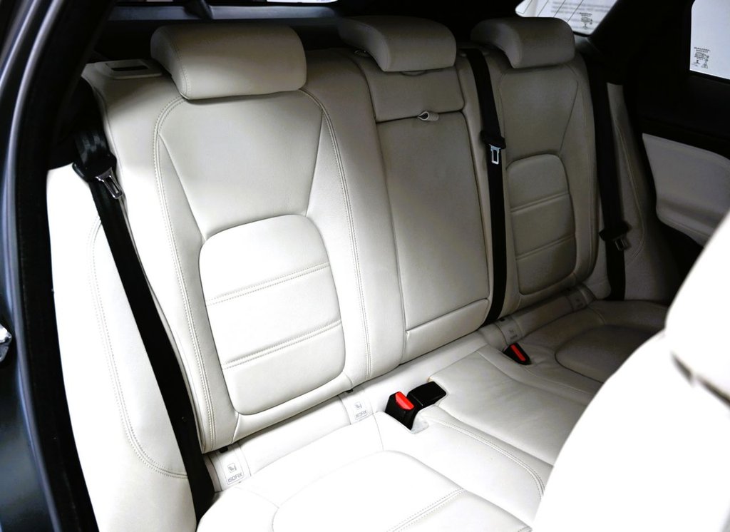 Used Jaguar F-Pace 2019 for sale - 77614184: Photo 17