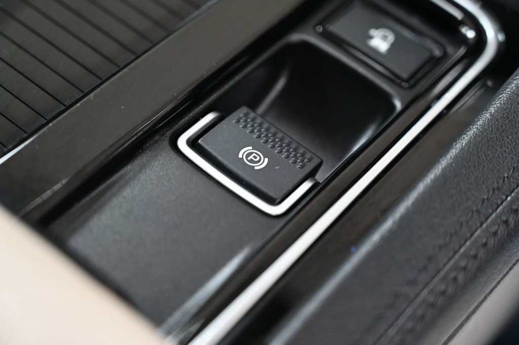 Used Jaguar F-Pace 2019 for sale - 77614184: Photo 21