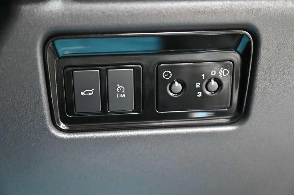 Used Jaguar F-Pace 2019 for sale - 77614184: Photo 25