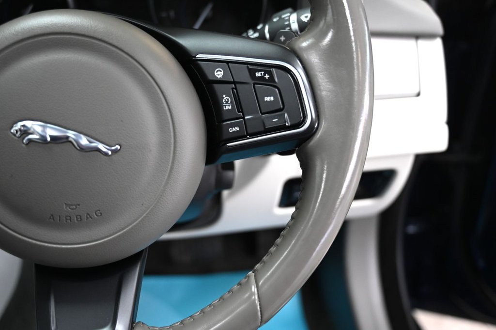 Used Jaguar XF 2017 for sale - 77680738: Photo 18