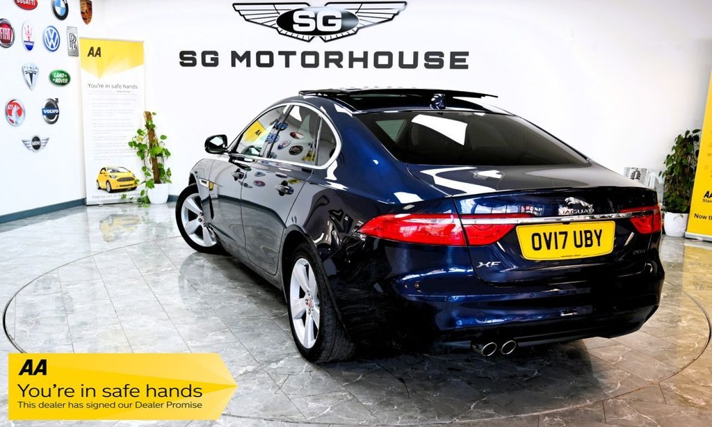 Used Jaguar XF 2017 for sale - 77680738: Photo 2