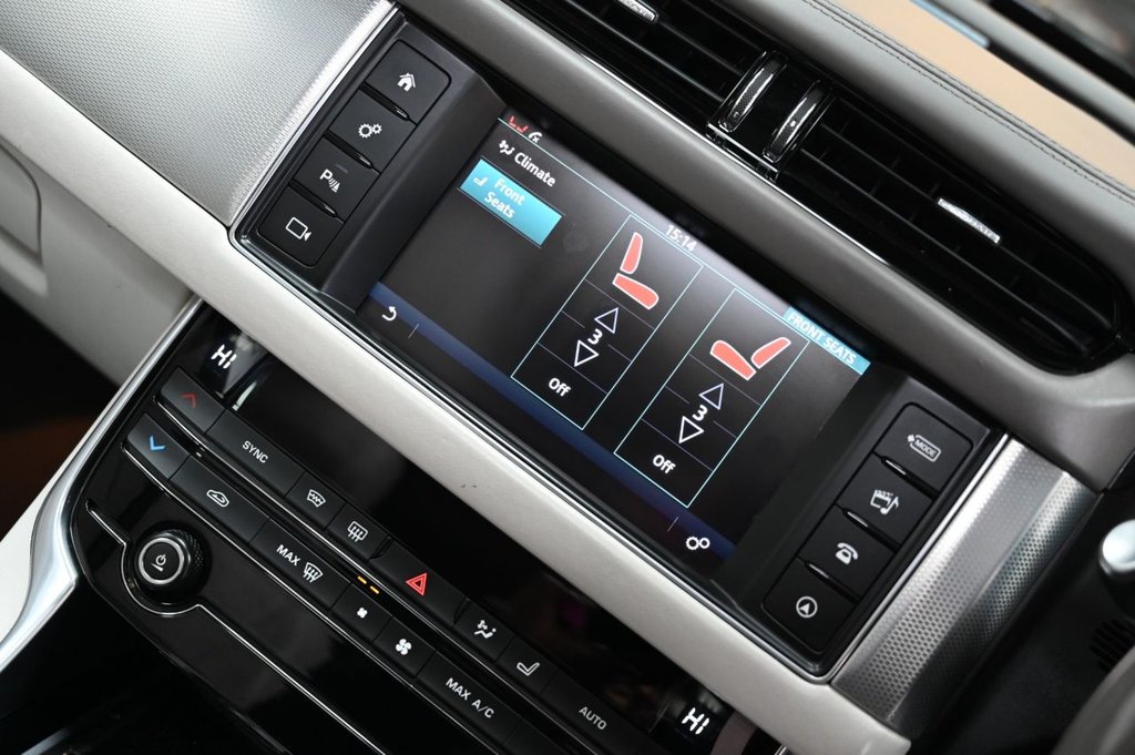 Used Jaguar XF 2017 for sale - 77680738: Photo 23