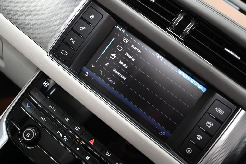 Used Jaguar XF 2017 for sale - 77680738: Photo 38