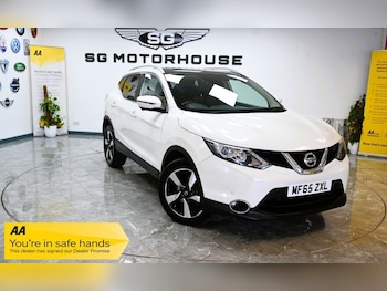 Used Nissan Qashqai 2015 for sale - 75602468: Photo
