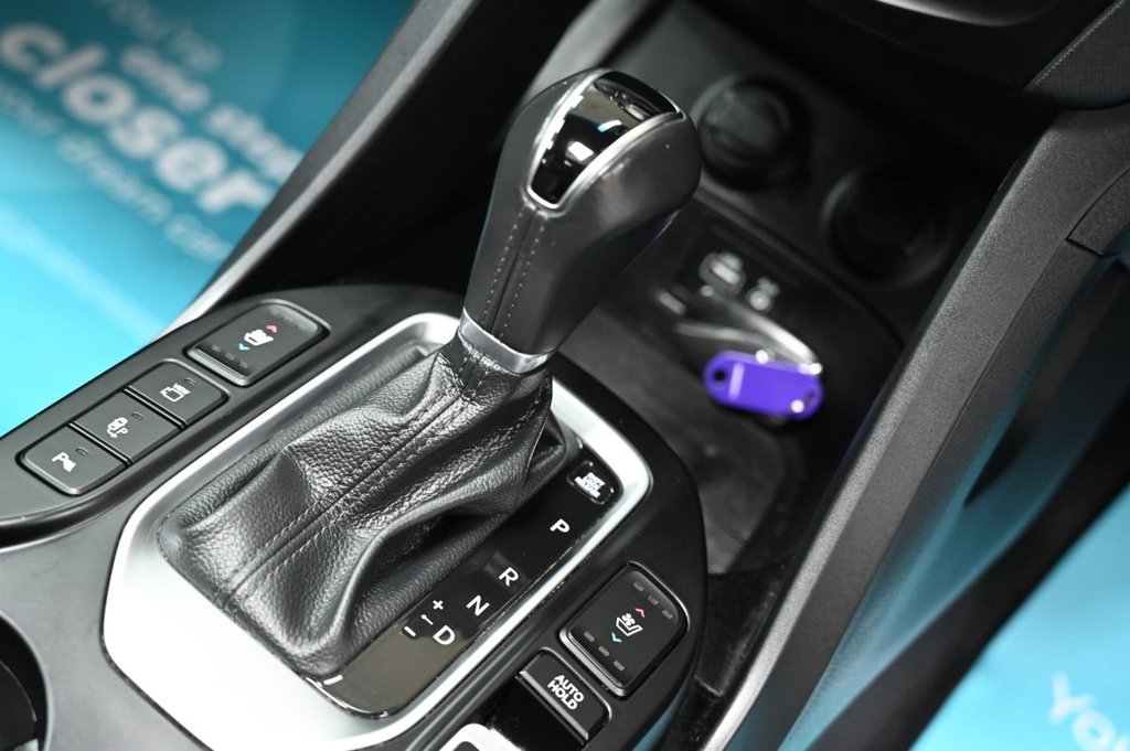 Used Hyundai Santa Fe 2018 for sale - 77885082: Photo 16