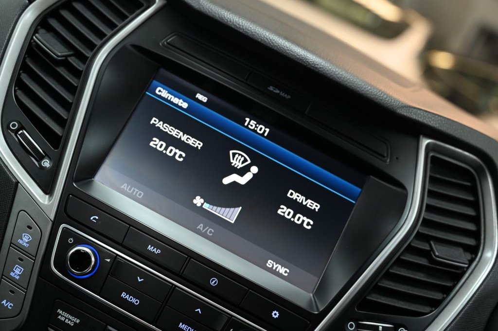 Used Hyundai Santa Fe 2018 for sale - 77885082: Photo 33