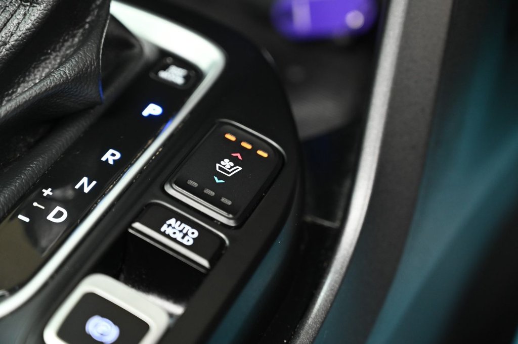 Used Hyundai Santa Fe 2018 for sale - 77885082: Photo 34