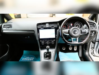 Used Volkswagen Golf 2015 for sale - 77249889: Photo