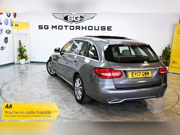 Used Mercedes-Benz C-Class 2017 for sale - 75602461: Photo