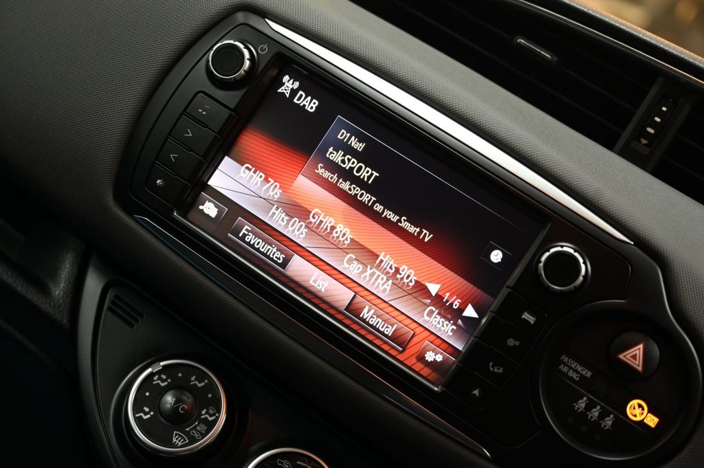 Used Toyota Yaris 2015 for sale - 77067584: Photo 14