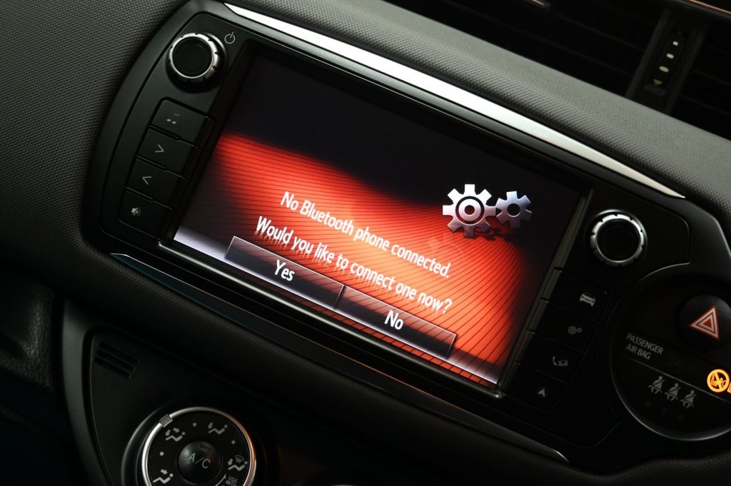 Used Toyota Yaris 2015 for sale - 77067584: Photo 19