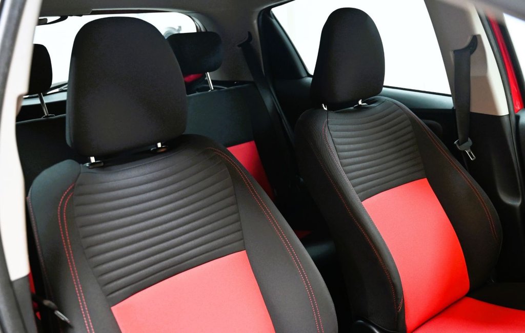 Used Toyota Yaris 2015 for sale - 77067584: Photo 4