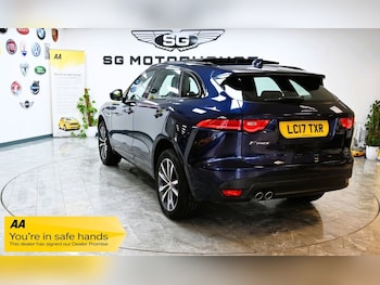 Used Jaguar F-Pace 2017 for sale - 78293361: Photo